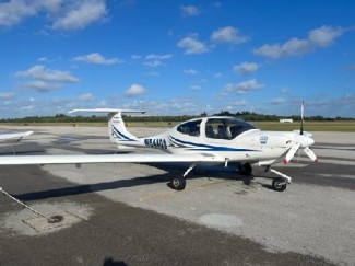 DIAMOND AIRCRAFT/DA40-180